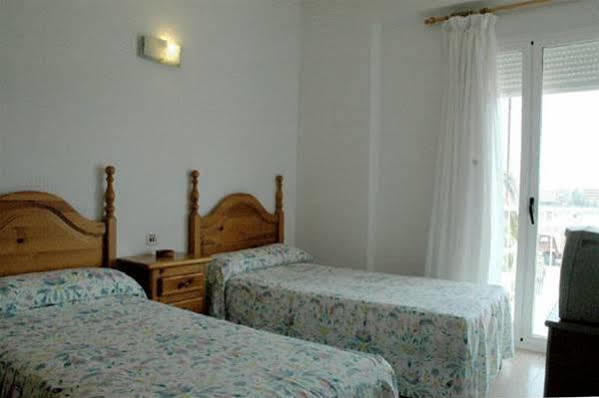 Habitaciones Camping Ferrer Peniscola Bagian luar foto